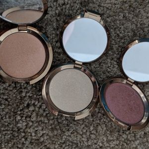 Becca Light Chaser Highlighters Lot